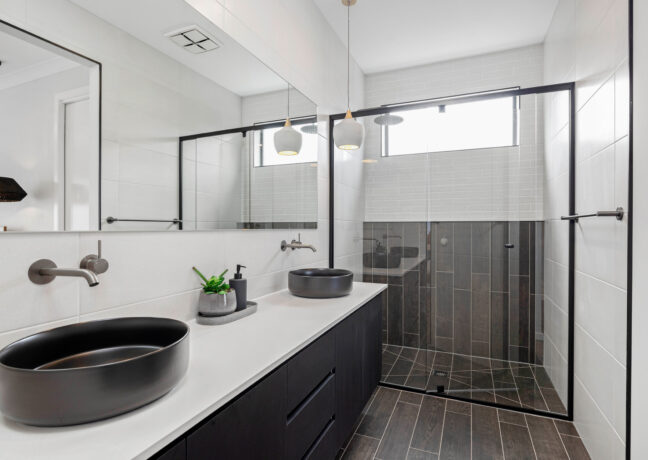 Caversham 259 Master Ensuite 