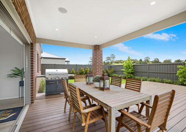 Hamilton 243 Alfresco 