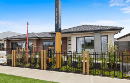 Ashcroft_Facade_3_Web-aspect-ratio-424-272