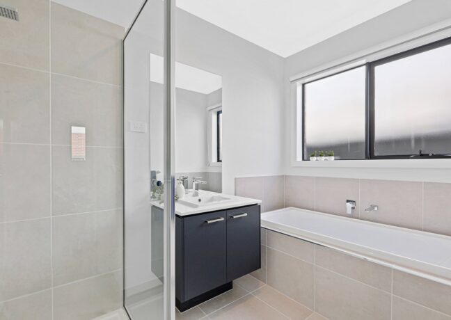 Savanna 223 Bathroom 