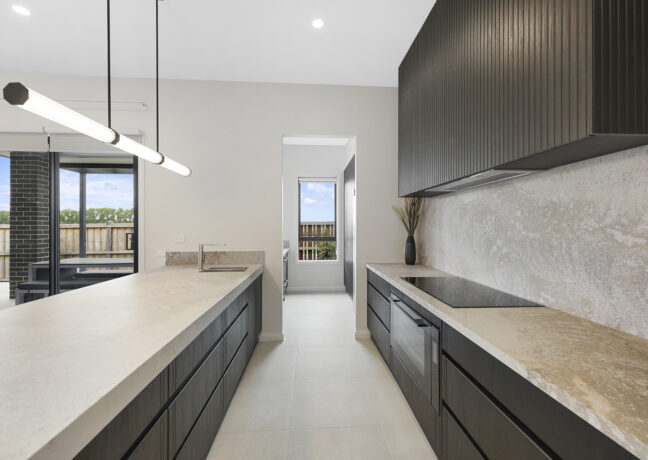 Patterson 280 Kitchen 