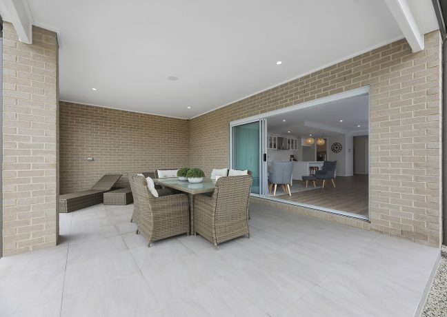Caversham 314 Outdoor Living
