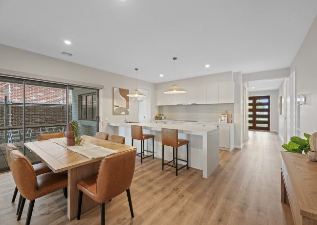 Patterson 332 Kitchen