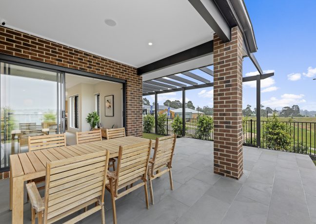 Morrison 282 Outdoor Living