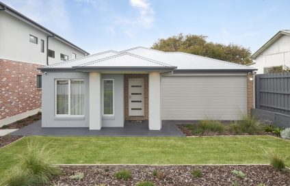 Maldive-min-scaled-aspect-ratio-424-272