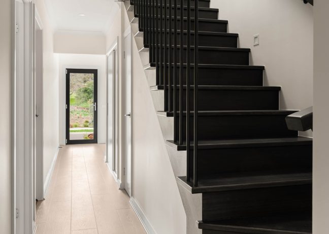 Hawthorn 283 Staircase